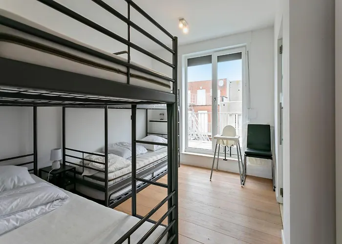 Slipway Apartment In Blankenberge